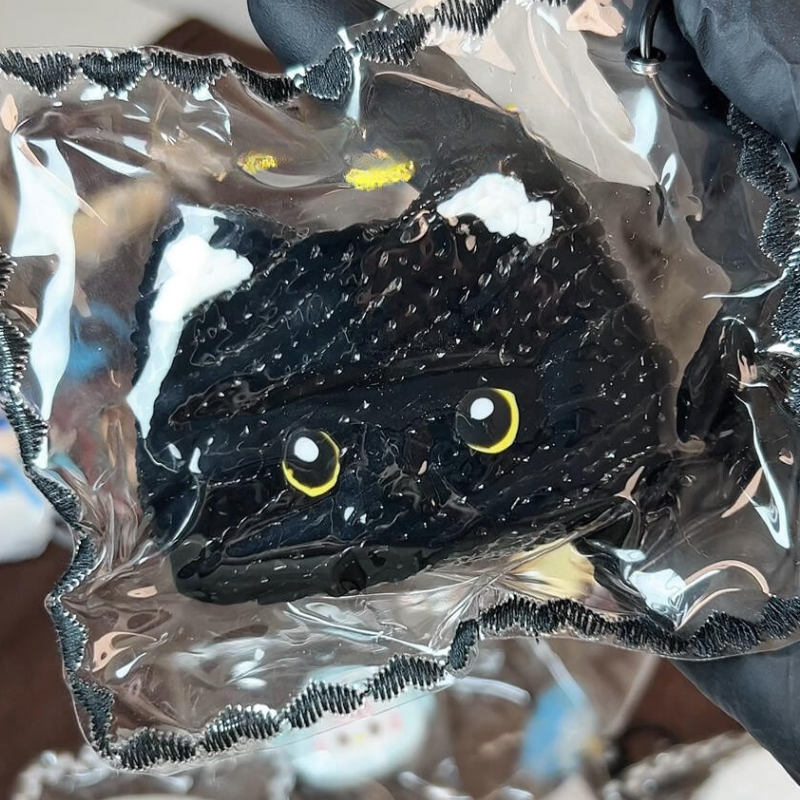Shadow Kitty – Big Head Squishy Cat